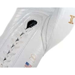 Hit N Move Lace Up Pro Balance – White/Gold 8 Hit N Move Lace Up Pro Balance – White/Gold -Knockout Deals on Boxing Gear 2G3A0507 scaled copy