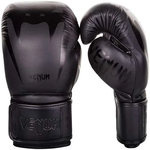 Venum Giant 3.0 Nappa Leather Boxing Glove – Black/White 4 Venum Giant 3.0 Nappa Leather Boxing Glove – Black/White - Image 2