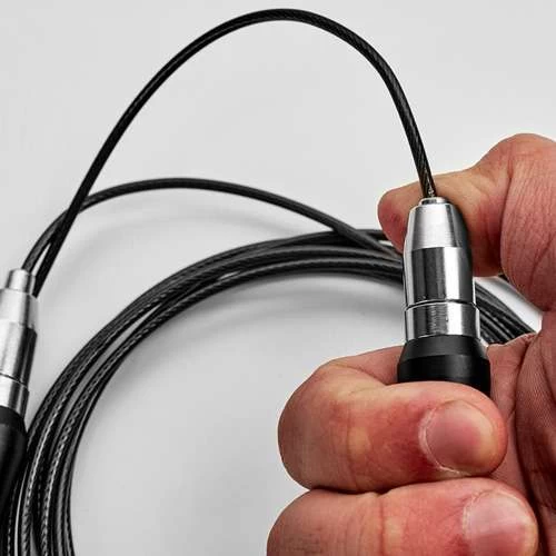 Blitz Adjustable Self-Locking Skipping Rope – Black 4 Blitz Adjustable Self-Locking Skipping Rope – Black - Image 2