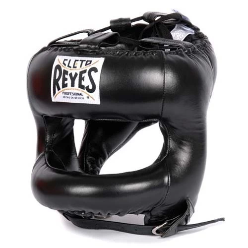 Cleto Reyes Rounded Nylon Bar Headguard – White 12 Cleto Reyes Rounded Nylon Bar Headguard – White - Image 10